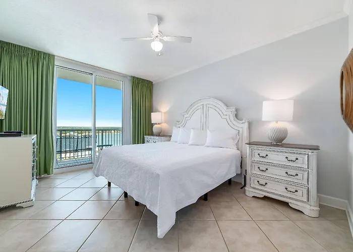 Sanibel 1407 *